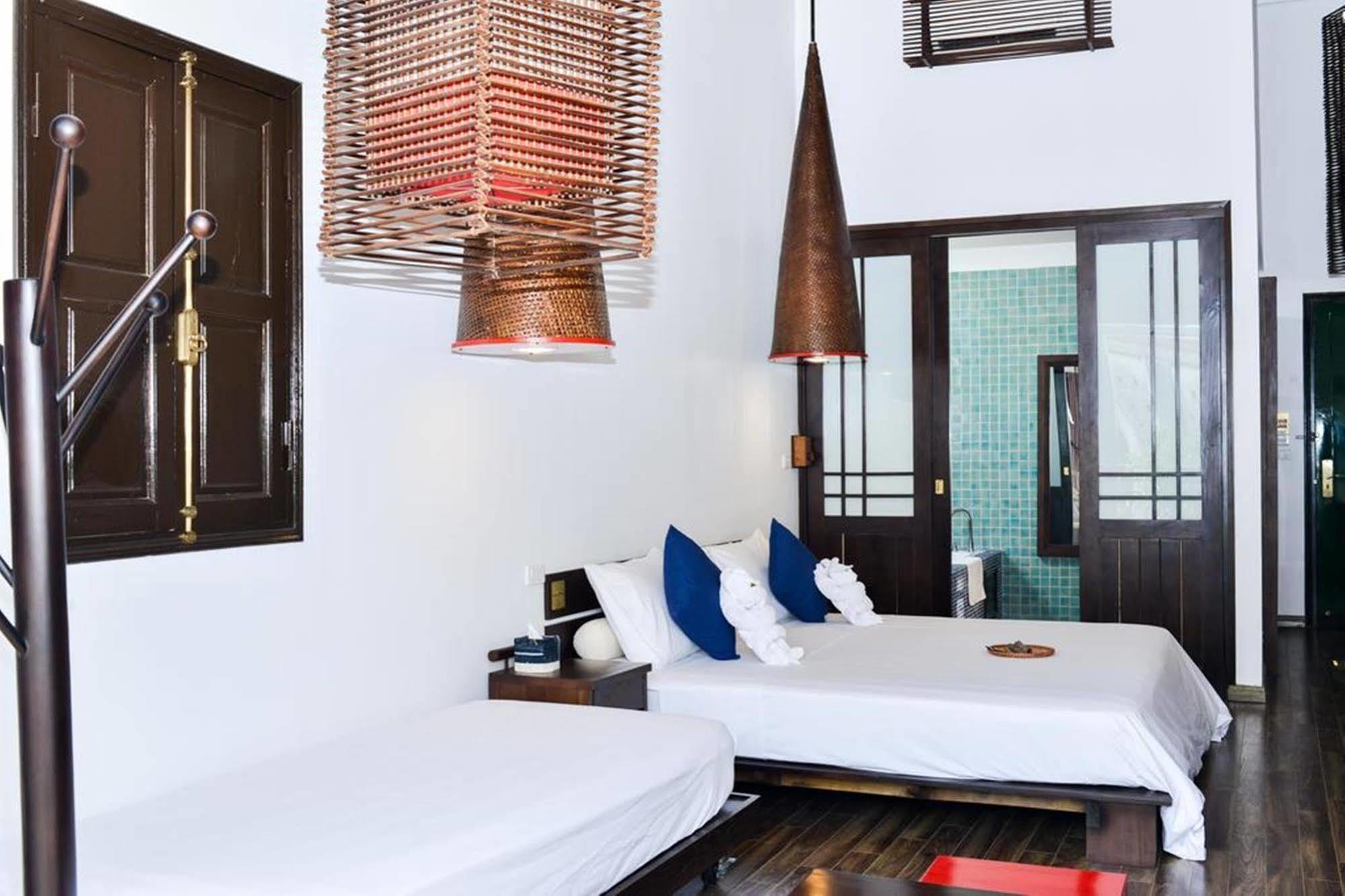 Cinnamon Cathedral Hotel Hanoi Buitenkant foto